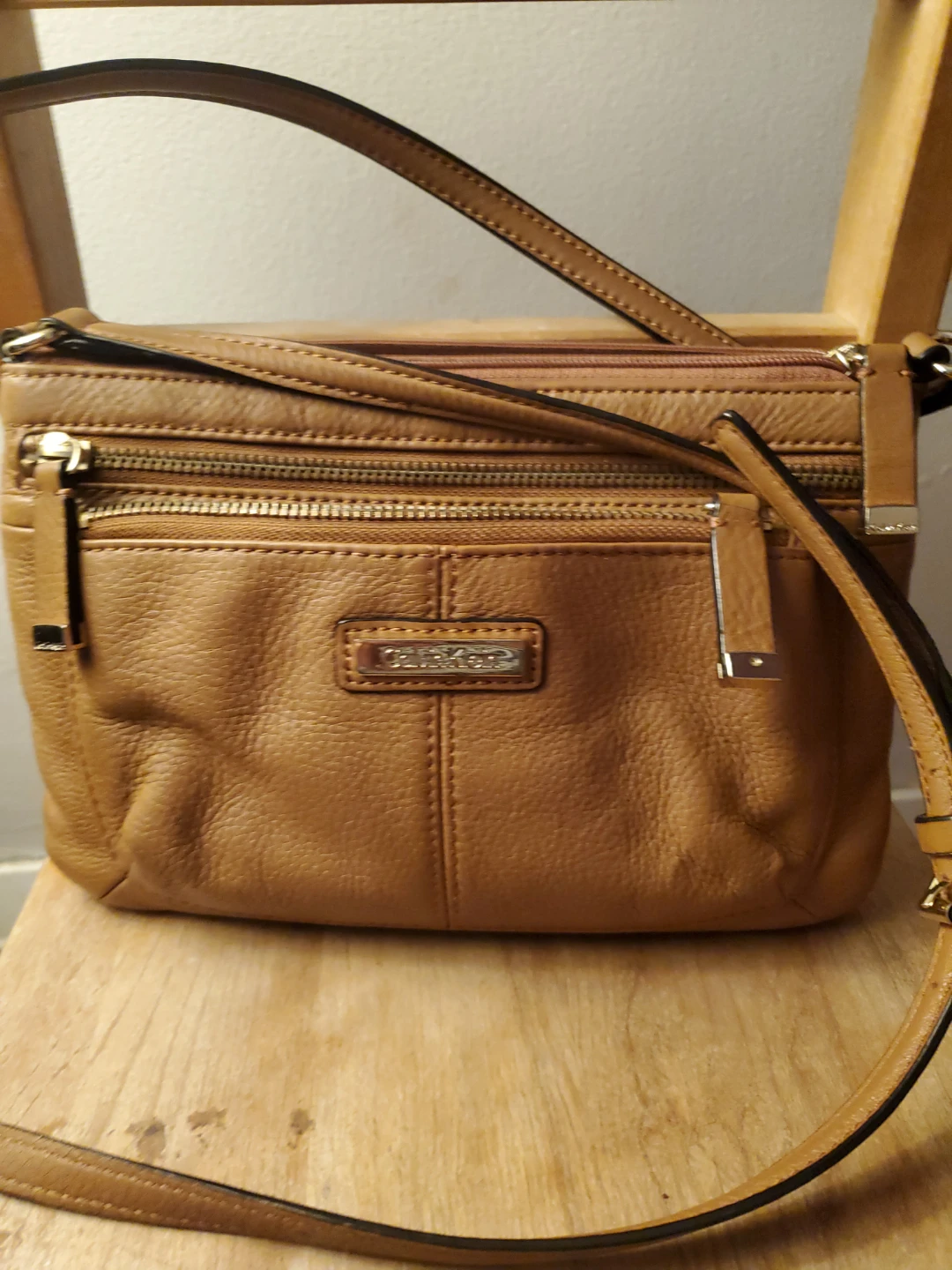 Calvin Klein Tan Leather Crossbody Bag - photo 4
