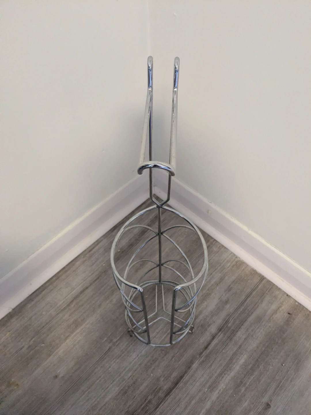 Metal Toilet Paper Holder