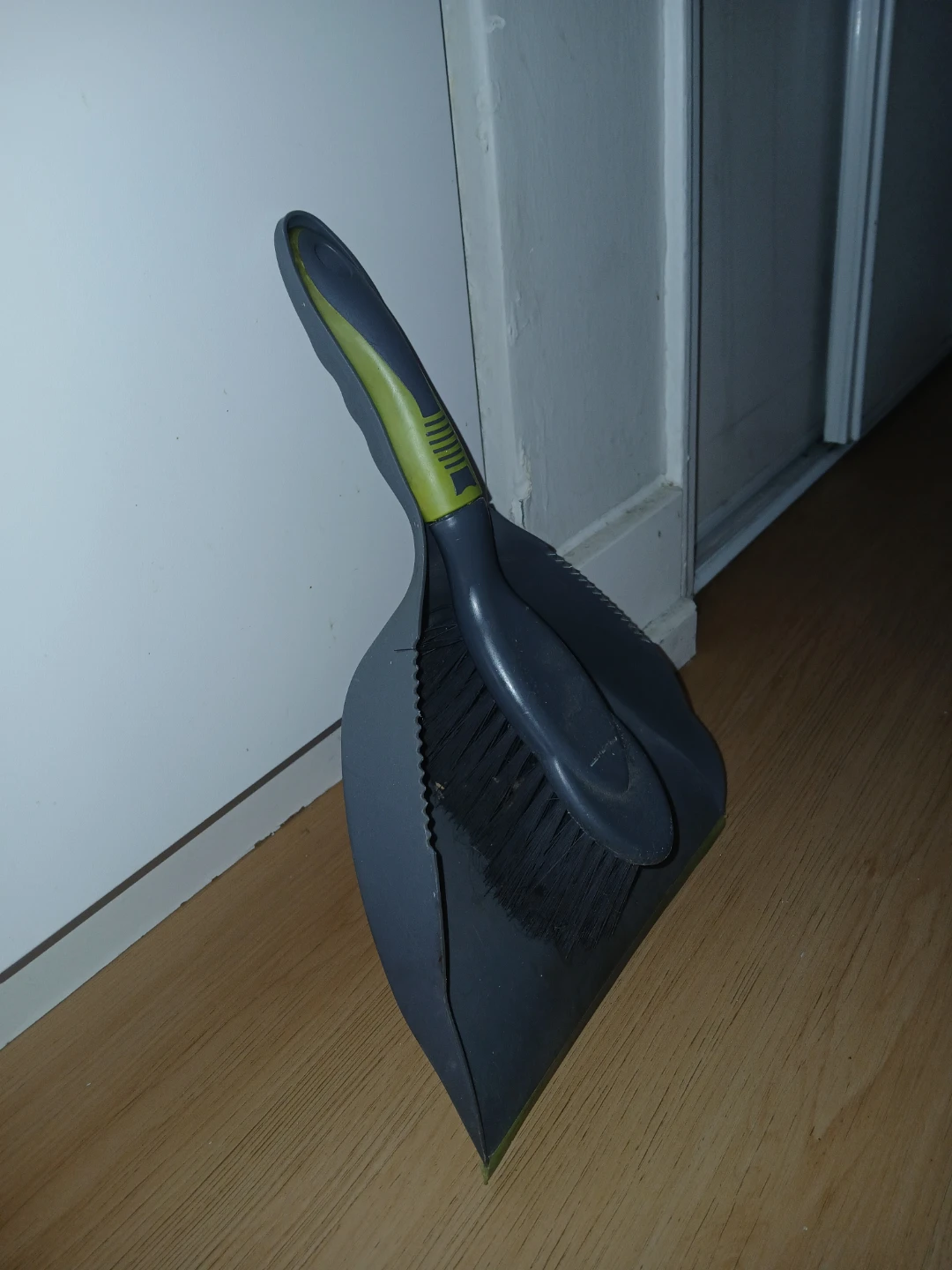 Vileda EasyWring Spin Mop and Bucket System - photo 4