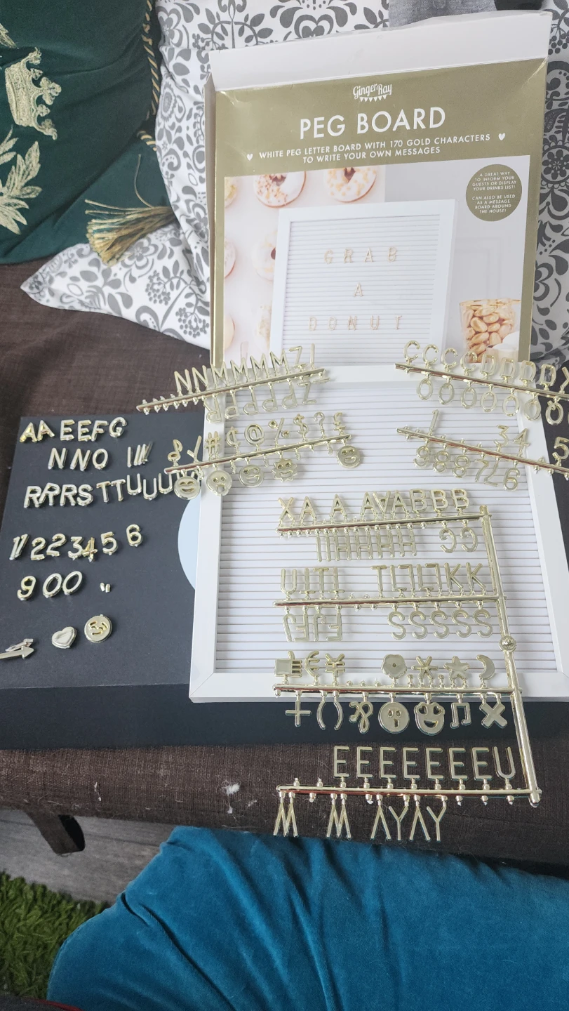 White Peg Letter Board with 170 Gold Characters - photo 2