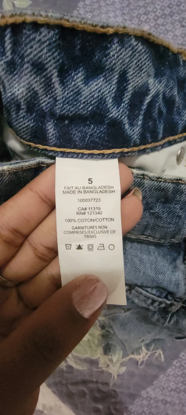 Size 5 High Rise Denim Shorts (Garage) - photo 4