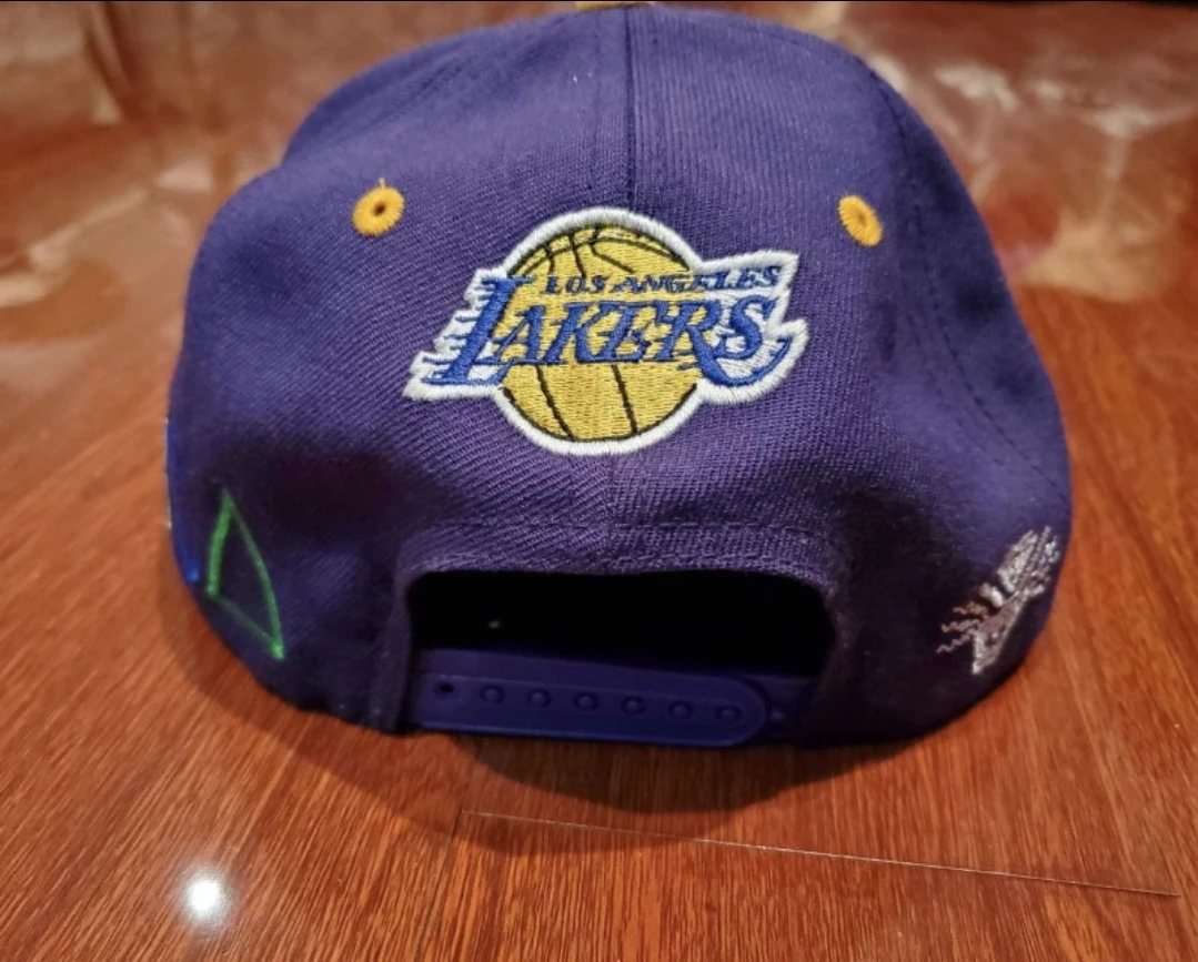 Vintage sports specialties los angeles Lakers ti$a snapback - photo 3