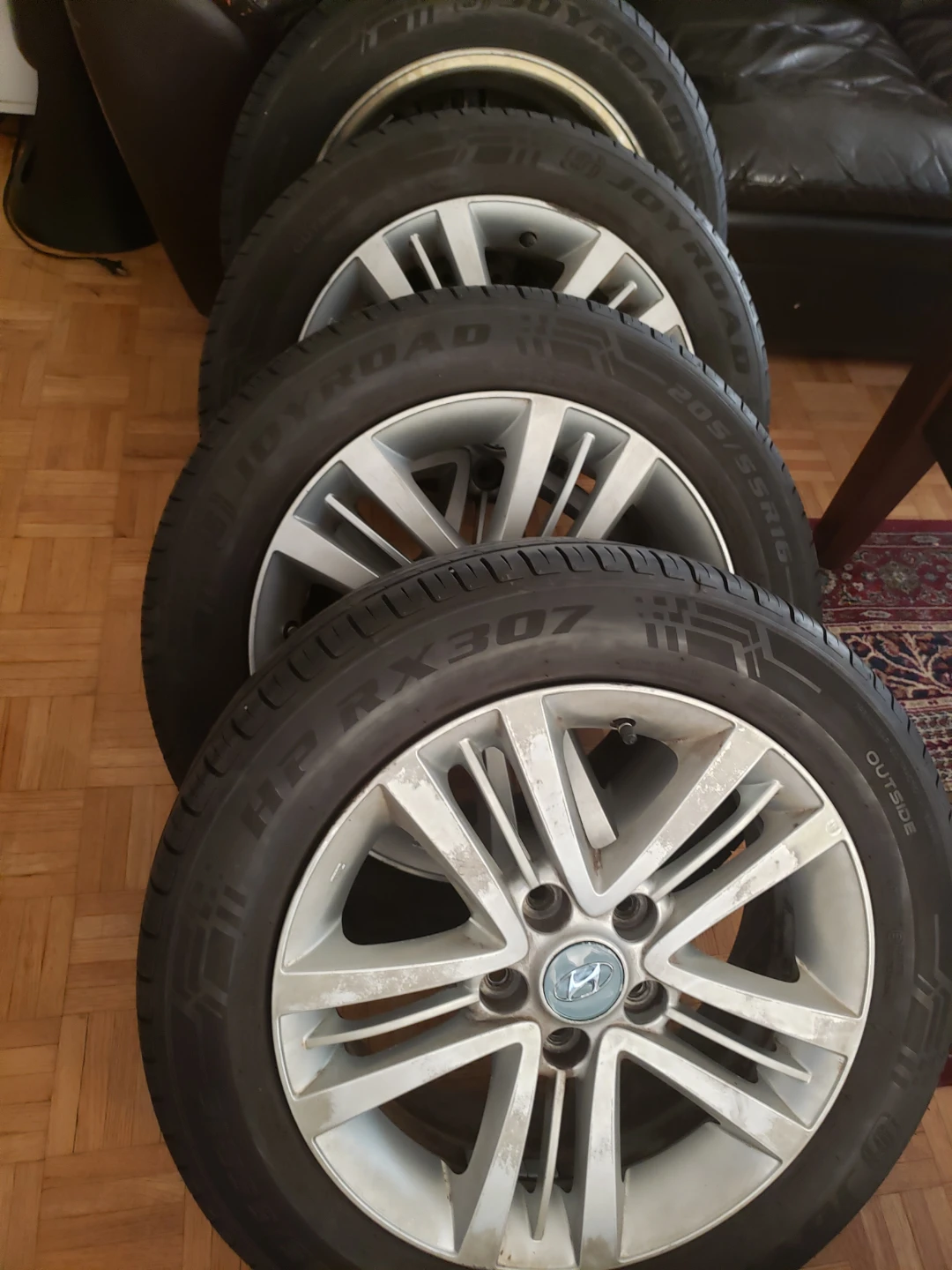 Set of 4 Tires 205/55R16