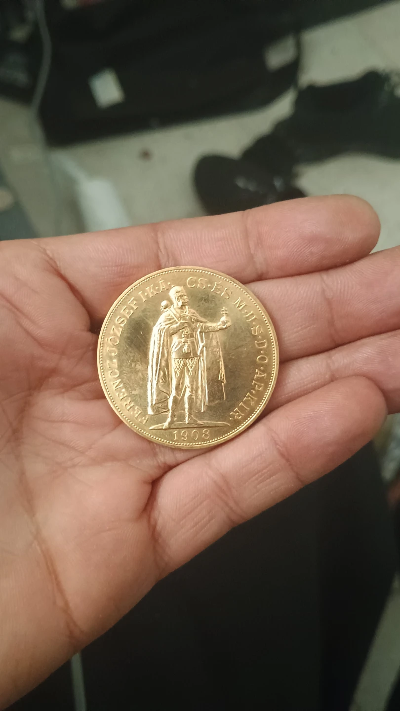 1915 Hungarian 100 Korona Gold Coin - photo 3