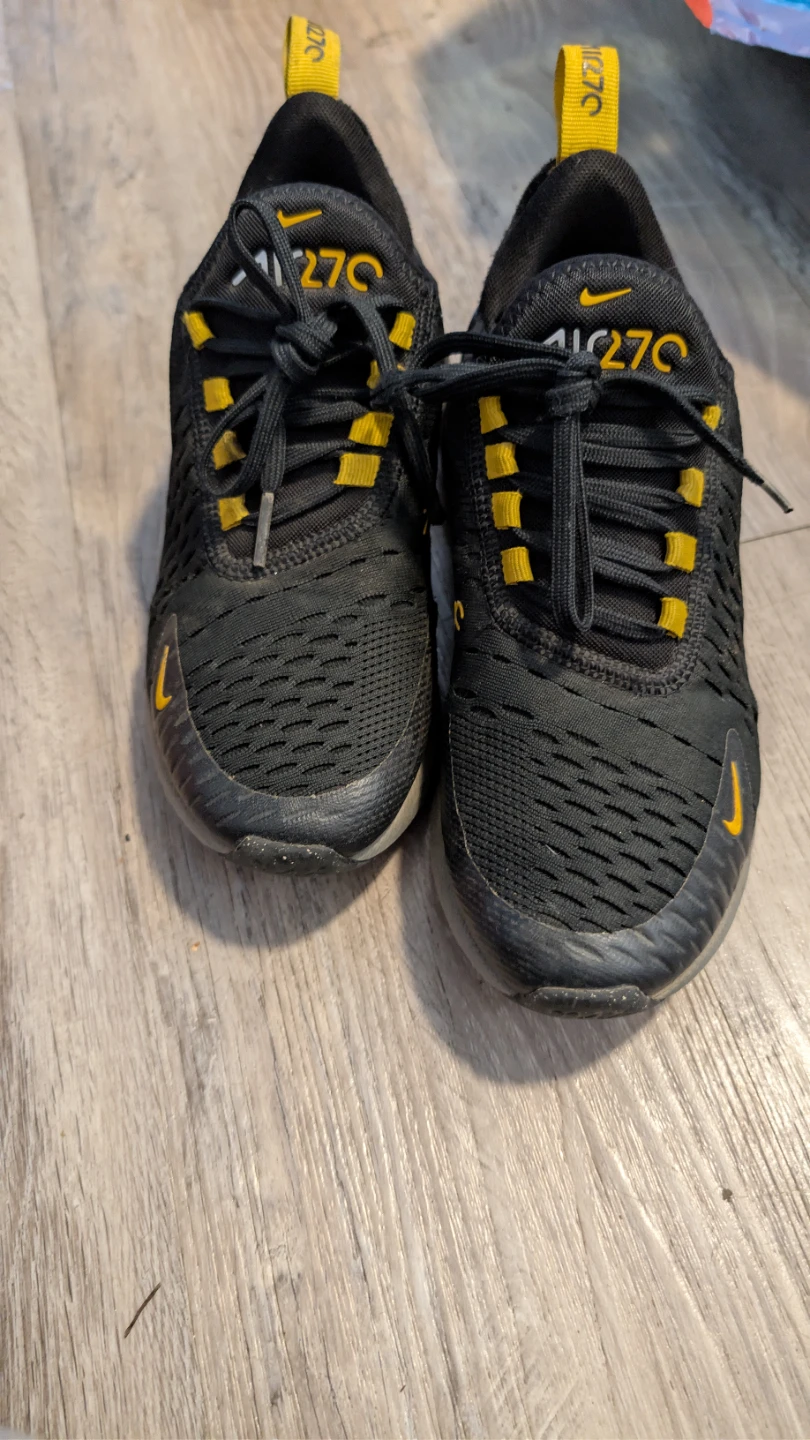 Nike Air Max 270 Kids Shoes - Size 4Y - Black/Yellow - photo 3