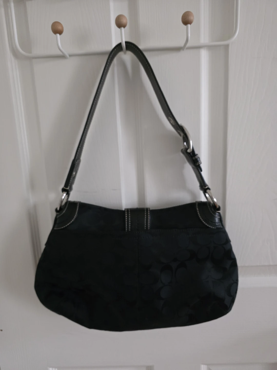 Coach Black Signature Hobo Handbag - photo 2
