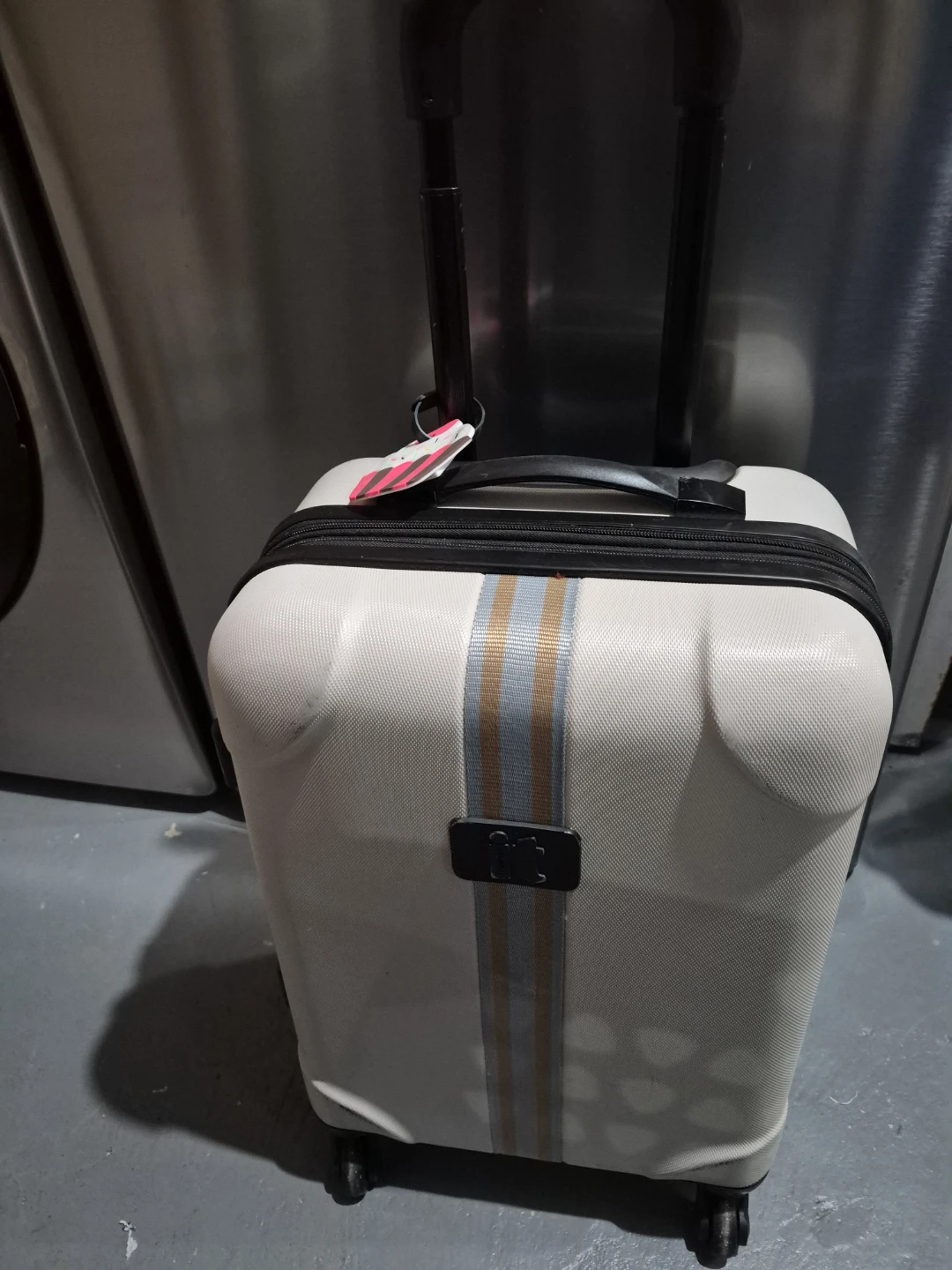 IT Luggage White Spinner Suitcase with Stripes