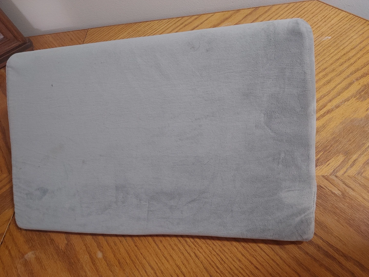 Grey Wedge Pillow - photo 4