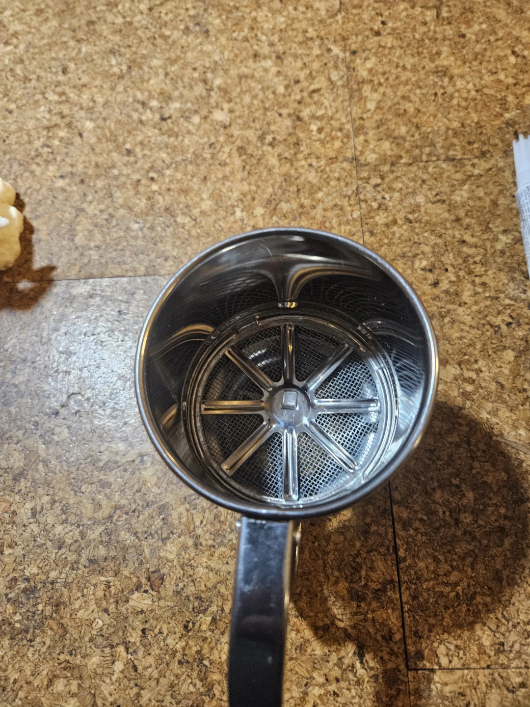 Stainless Steel Flour Sifter - photo 2