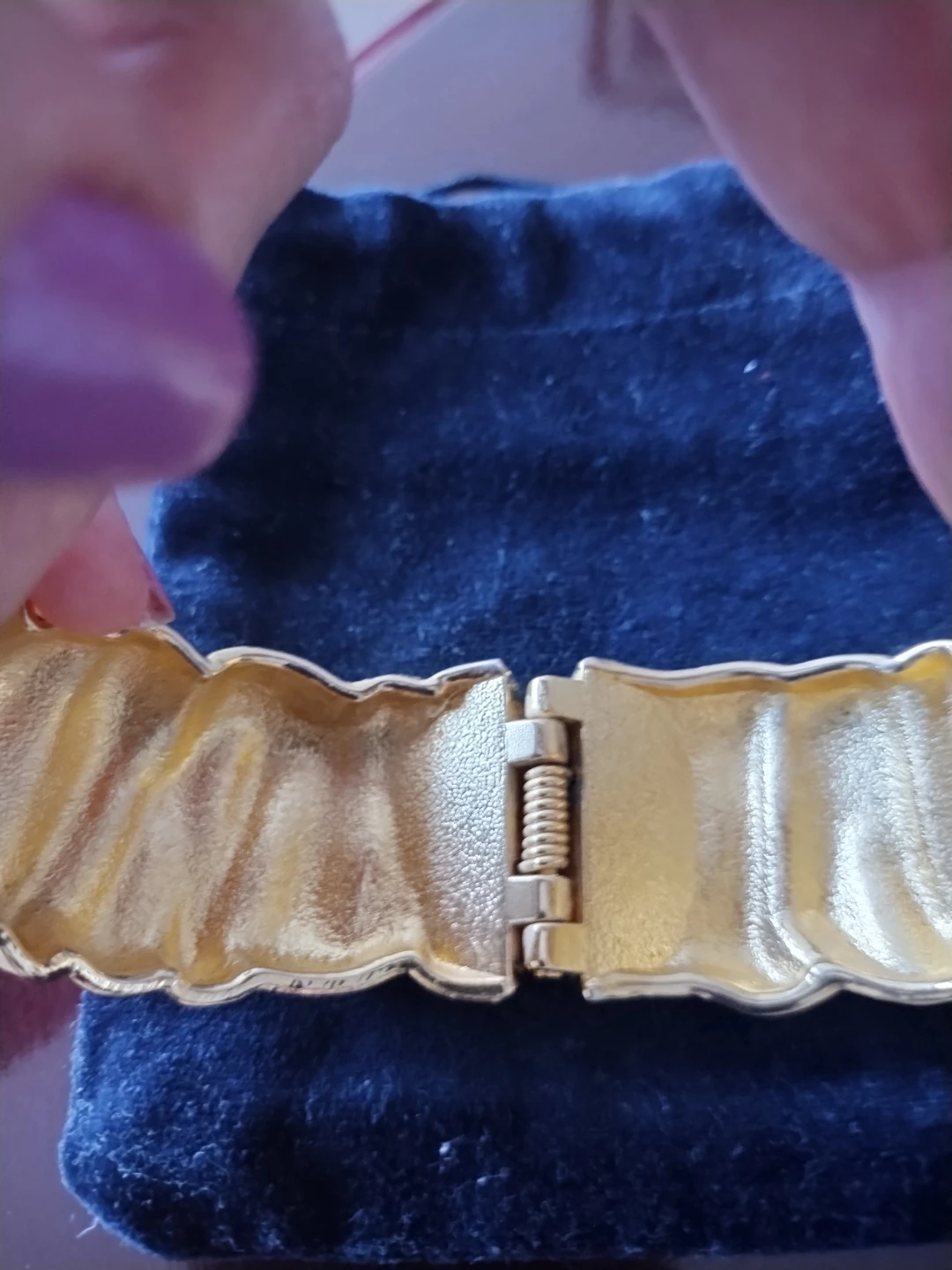 Gold Tone Statement Bangle Bracelet - photo 3