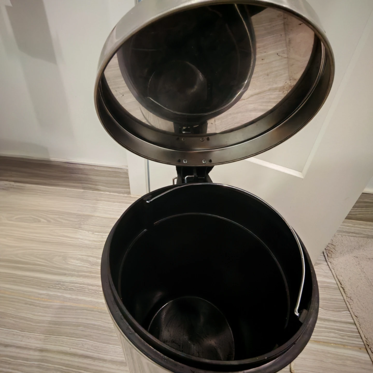 Stainless Steel Step Trash Can - photo 4