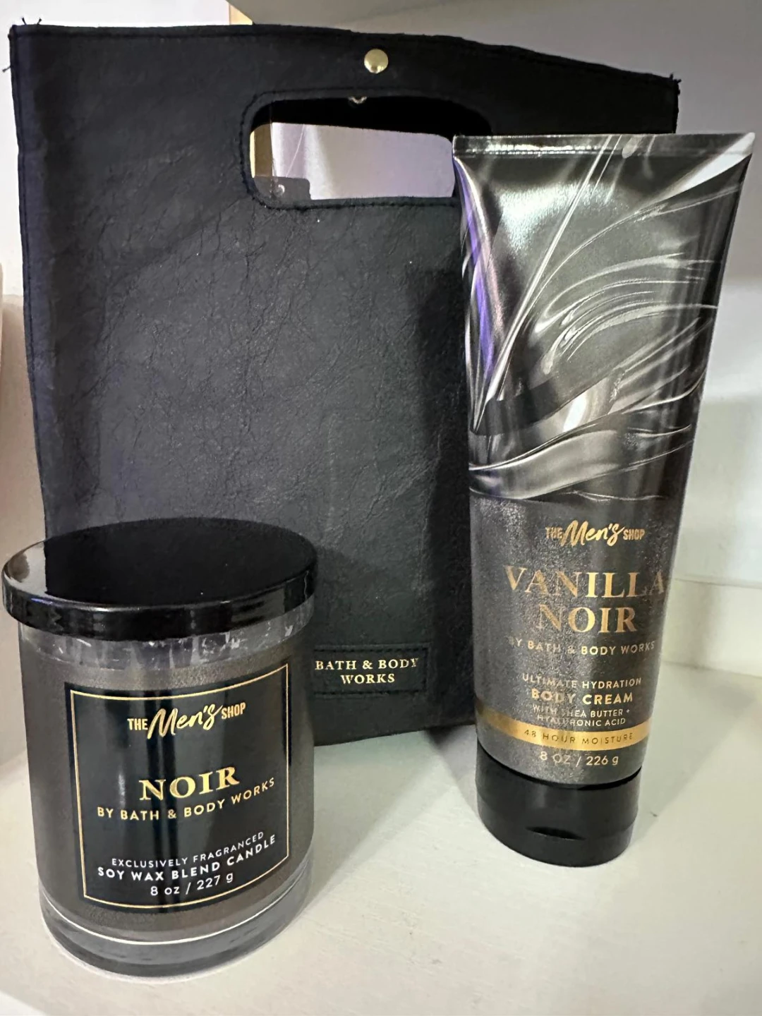 Bath & Body Works The Men's Shop Noir Candle & Body Cream Set