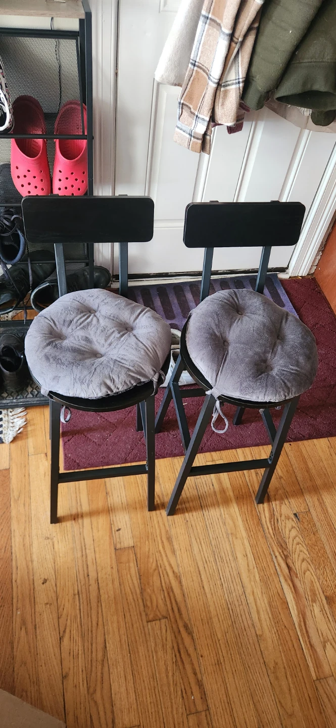 Set of 2 Black Bar Stools with Gray Cushions - photo 2