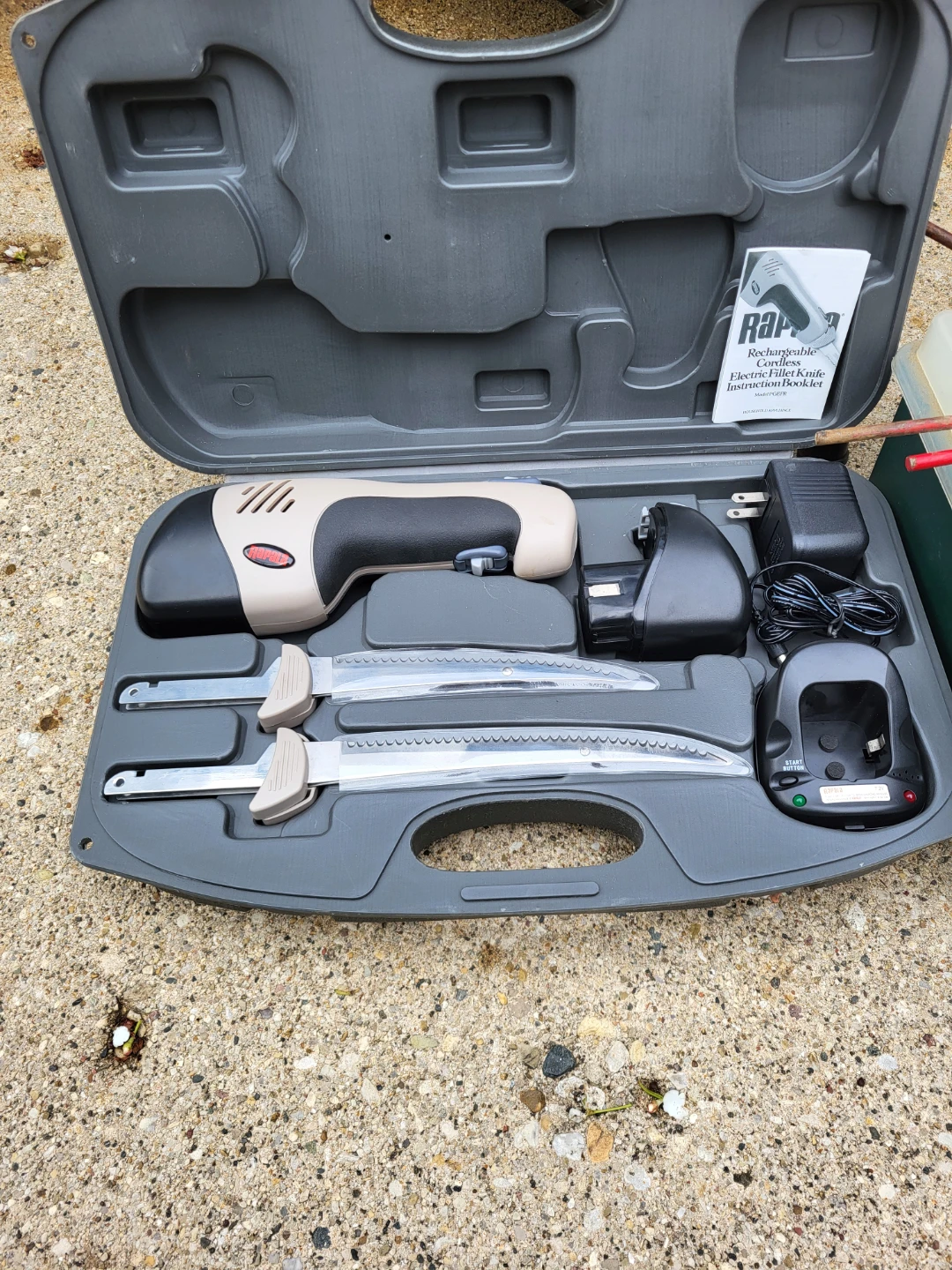 Rapala Rechargeable Electric Fillet Knife with Case - photo 2