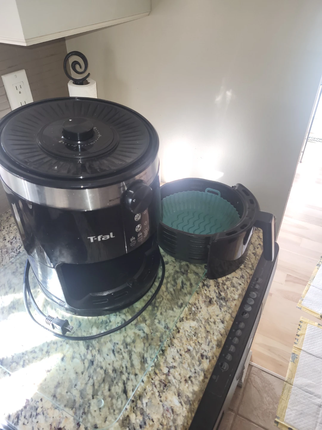 T-fal Air Fryer with Basket - photo 2