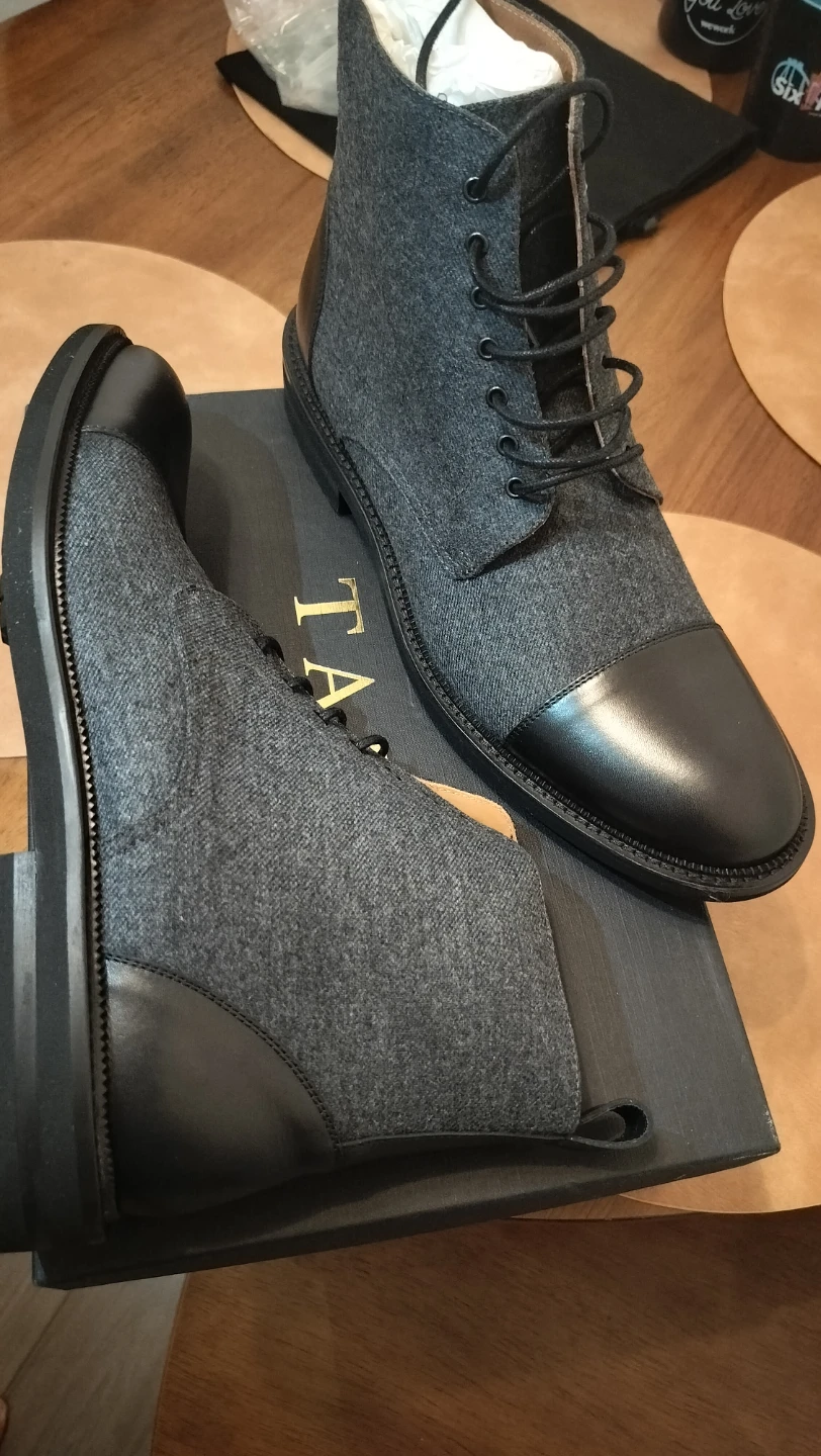 Taft Men's Grey Wool Cap Toe Boots