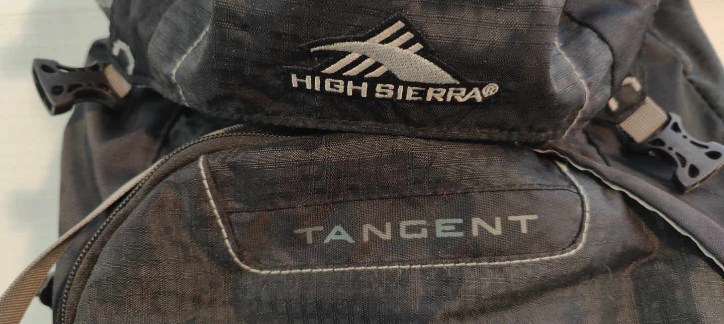 Travel Backpack - High Sierra Tangent - 45 L - photo 4