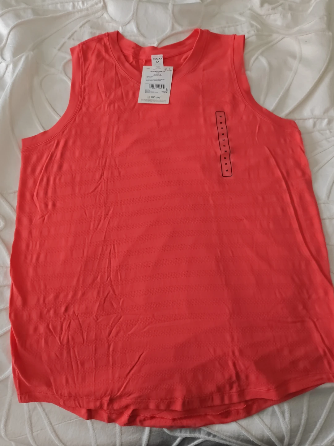 Women’s Size M Neon Coral Athletic Tank Top – New With Tag