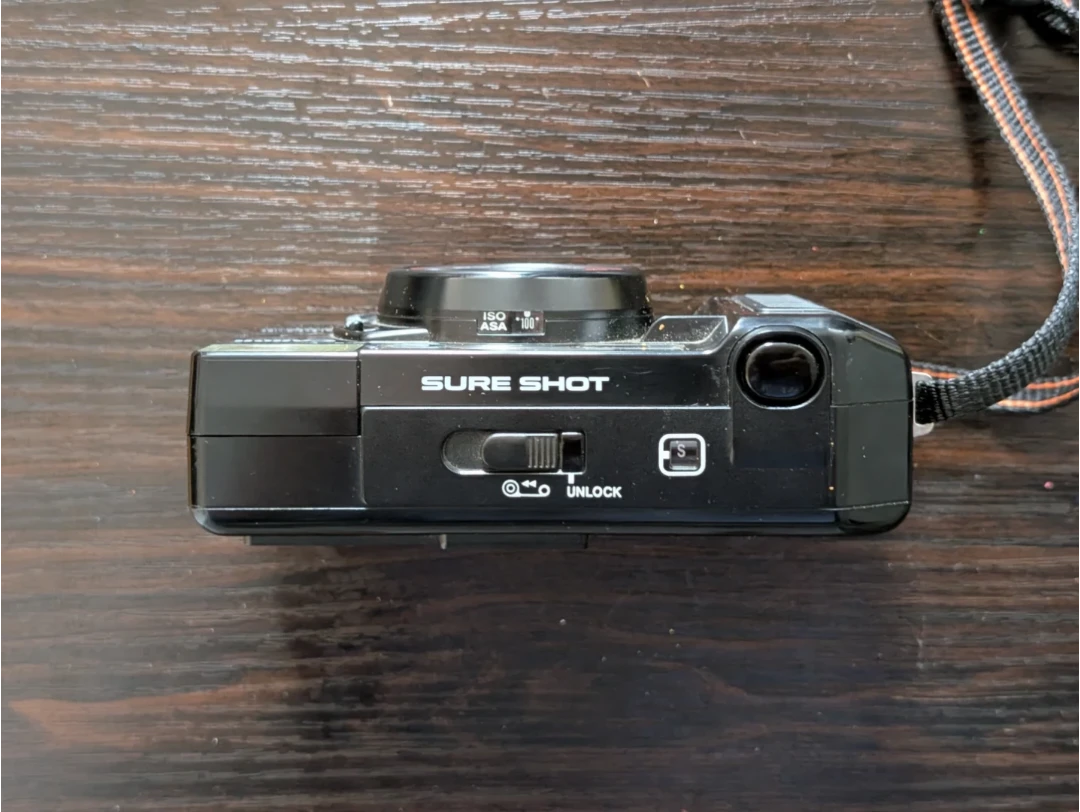 Canon Sure Shot 38mm Auto Focus Camera with Case (Autoboy 2) - photo 2