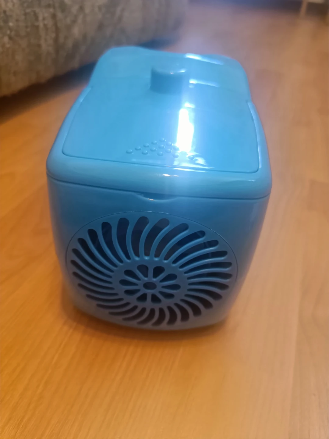Blue Automatic Bubble Machine with Charger - photo 3