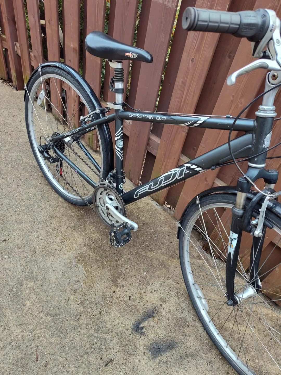 Good Condition Fuji Crosstown 3.0 bike