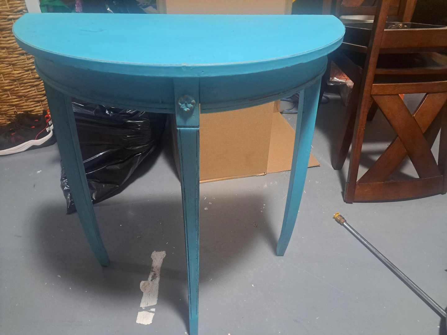 Blue Half-Moon Side Table - photo 2