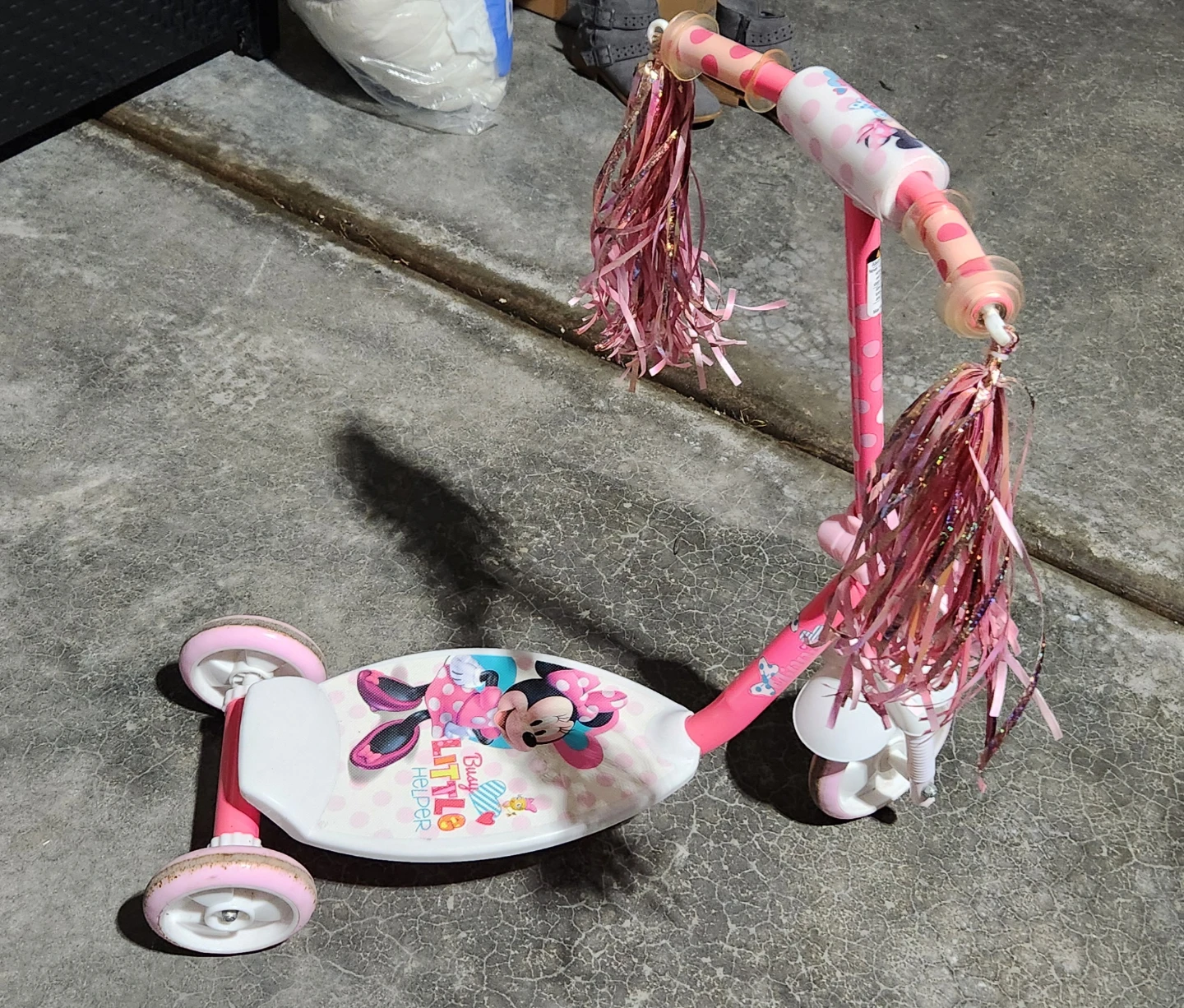 Minnie Mouse Kids Scooter