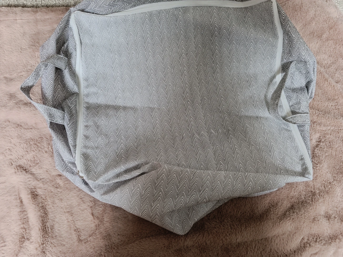 Storage Bag with Zipper and Handles