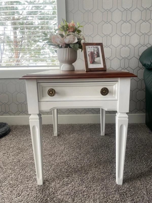 White and Wood End Table with Drawer - photo 3