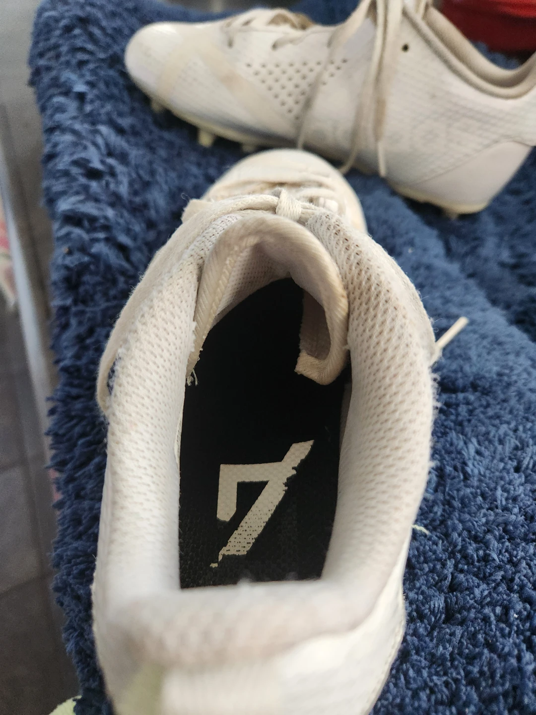 Cleats - photo 5
