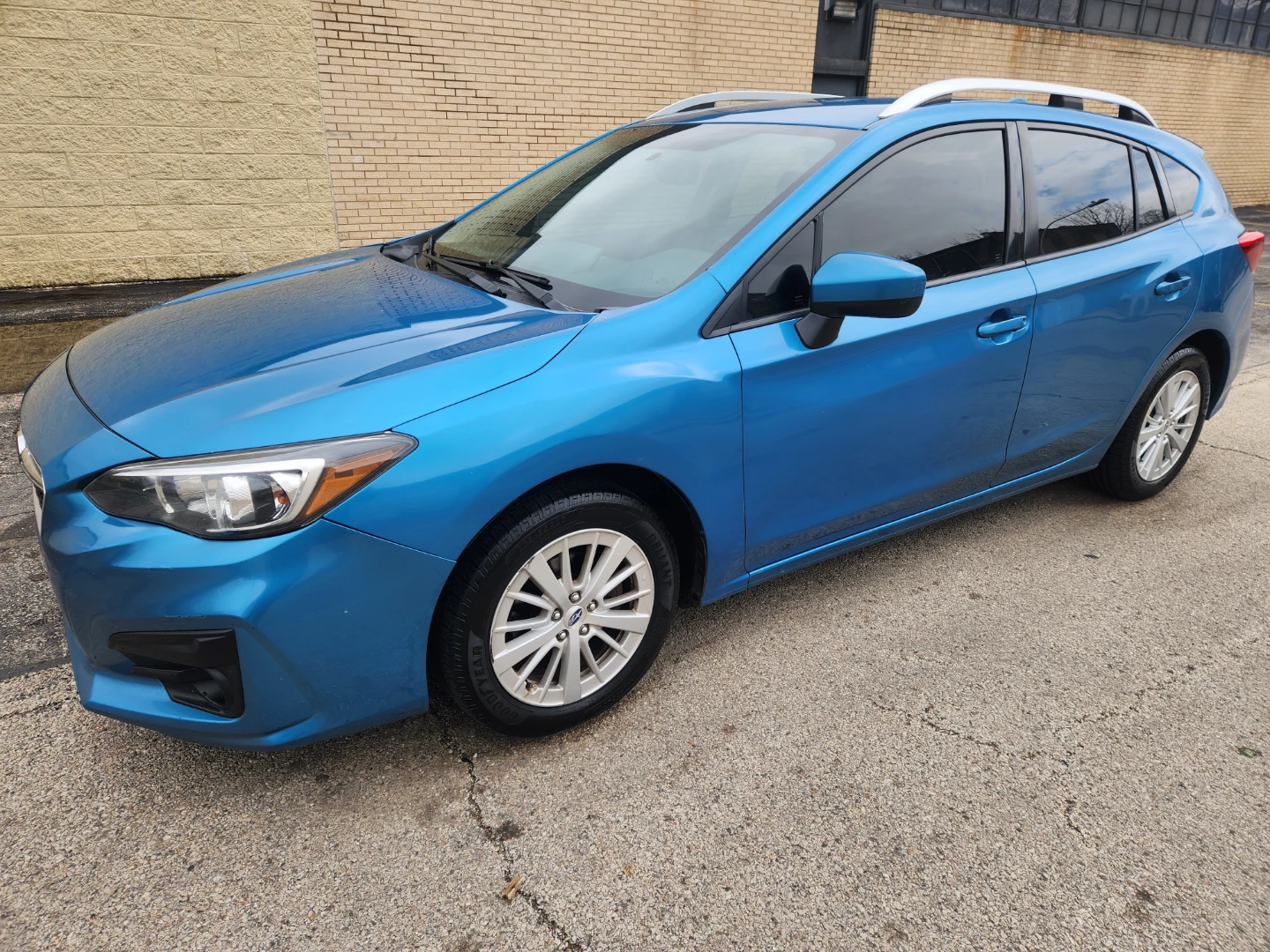 2017 Subaru Impreza Premium - photo 2