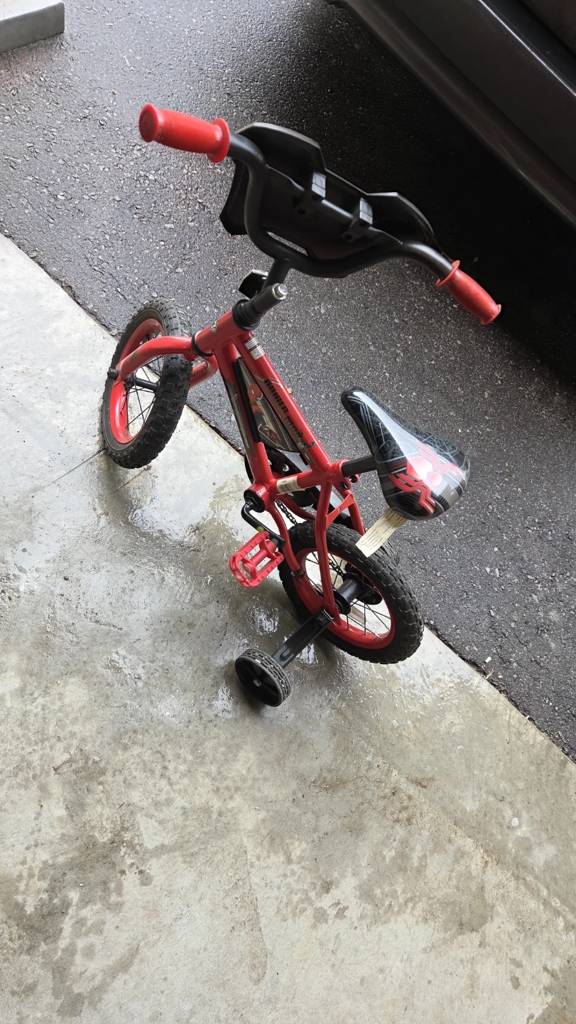 Red Kids Training Bike - photo 5