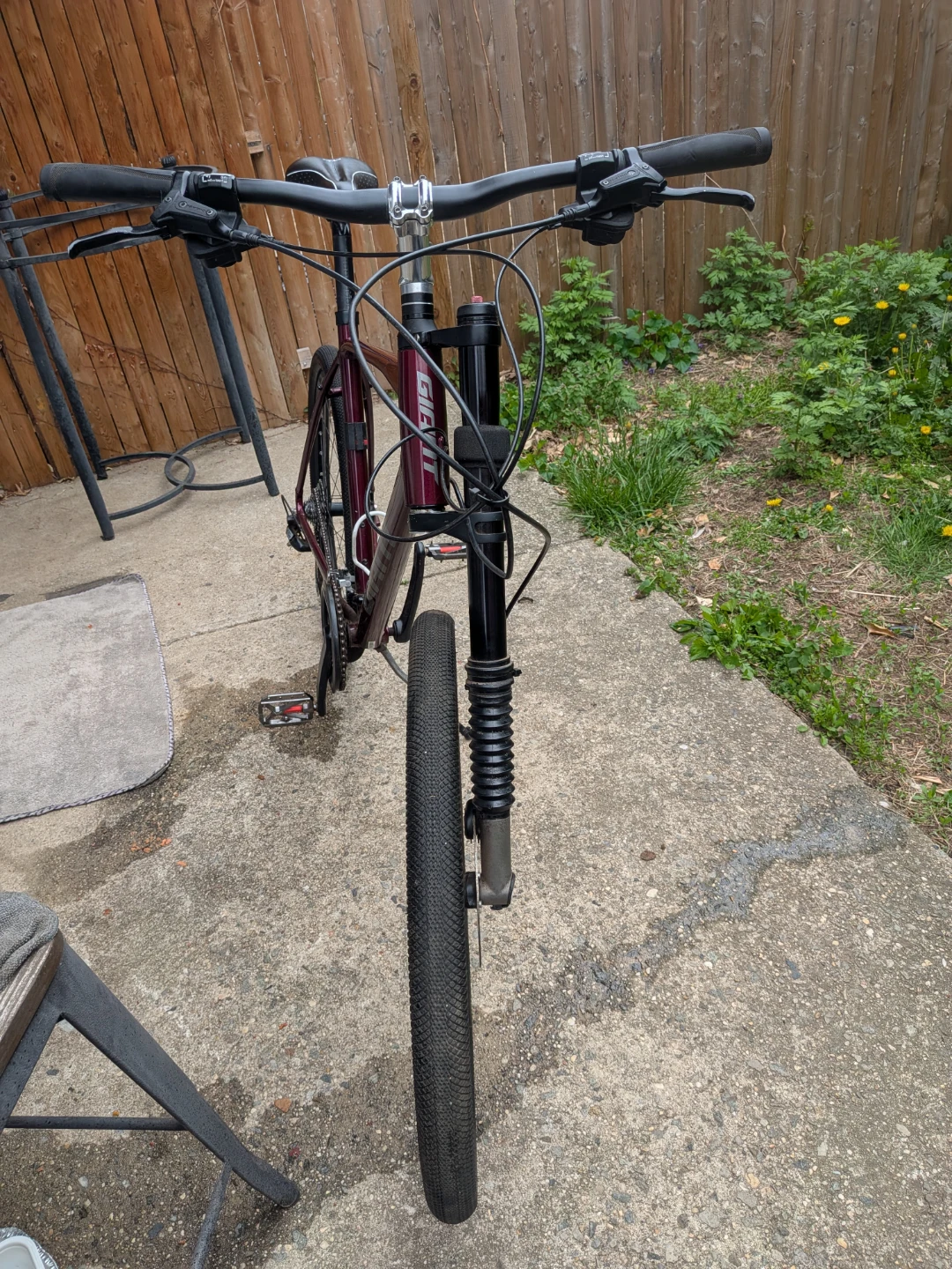 GAINT  hybrid commuter bike Bike w/ Cannondale lefty fork