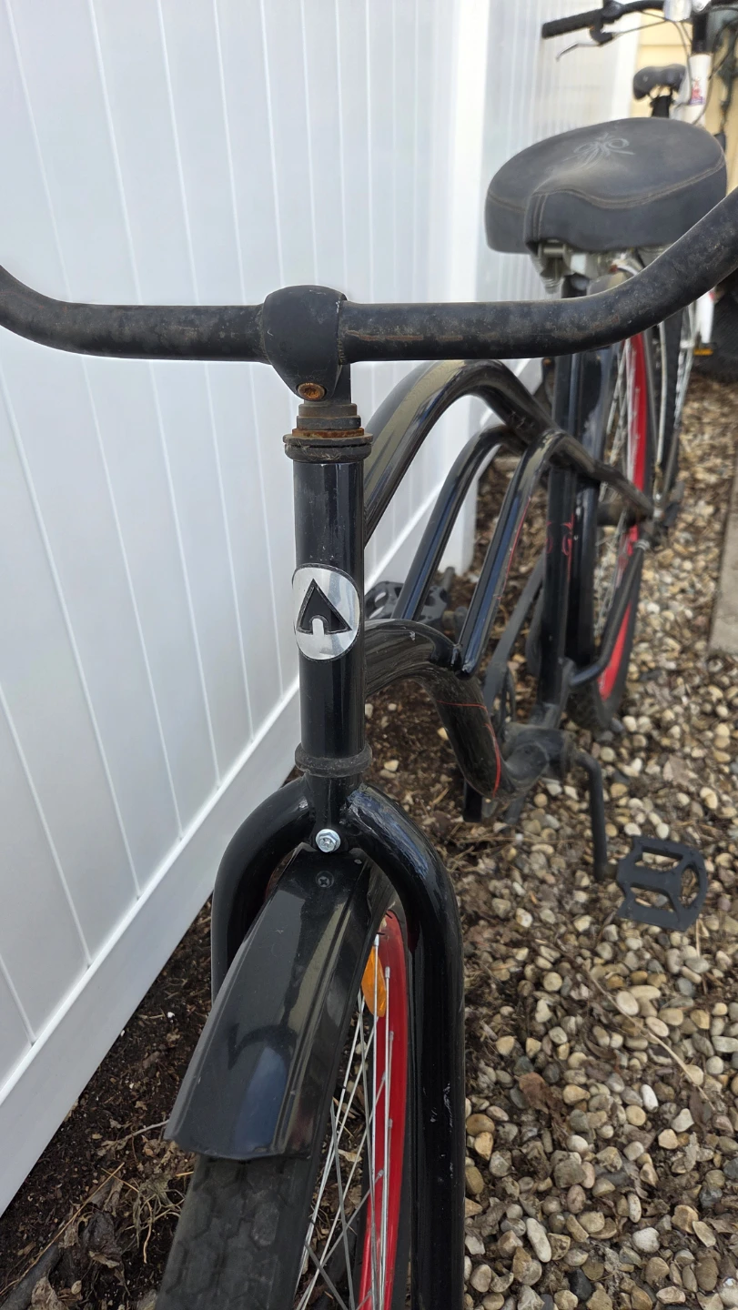 Black Cruiser Bicycle with Red Rims - photo 5