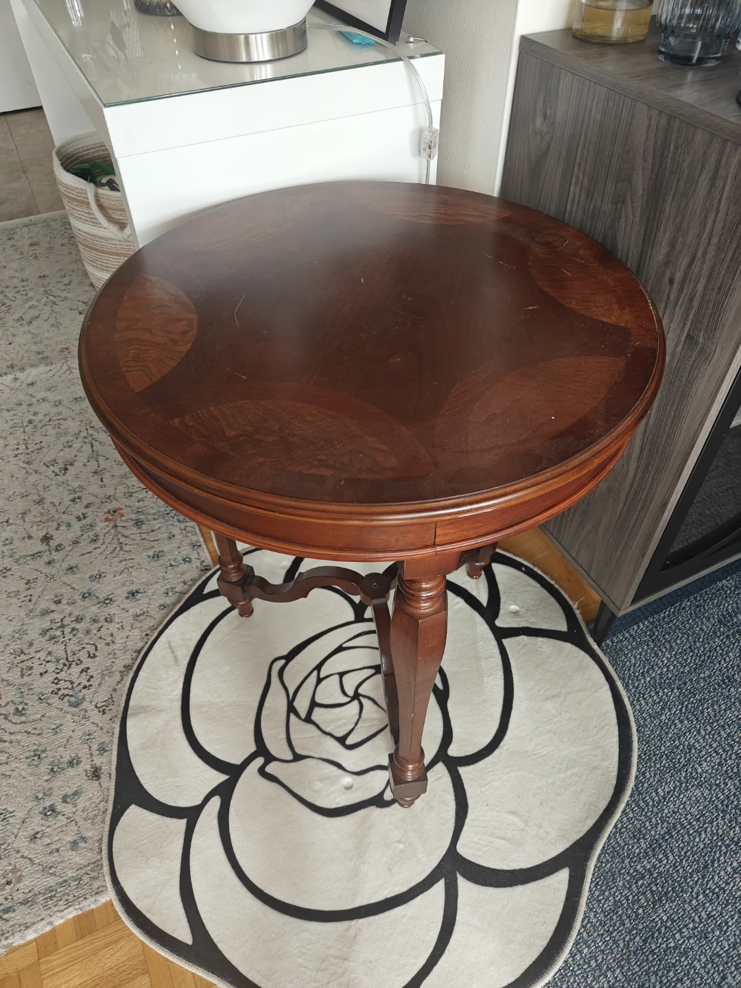 Round Solid Wood Side Table with wood inlay