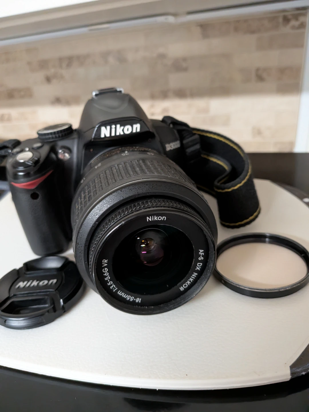 Nikon D3000 DSLR Camera with 18-55mm Lens
