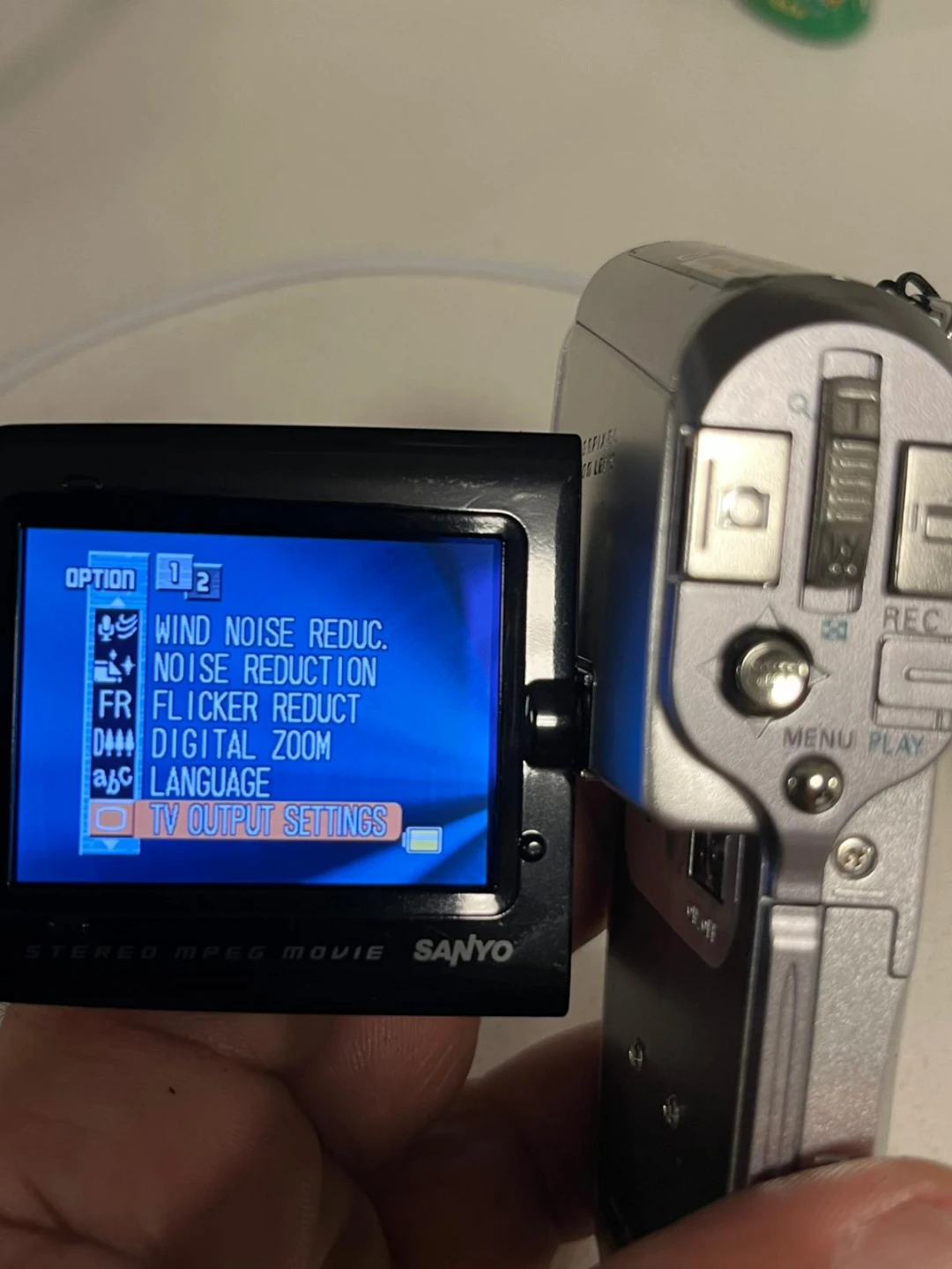 Sanyo Digital Movie Camera VPC-C5 GX - photo 5