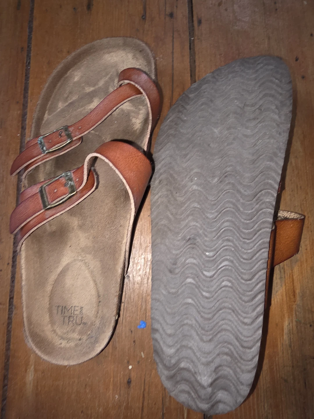 Time and Tru Brown Sandals - photo 2