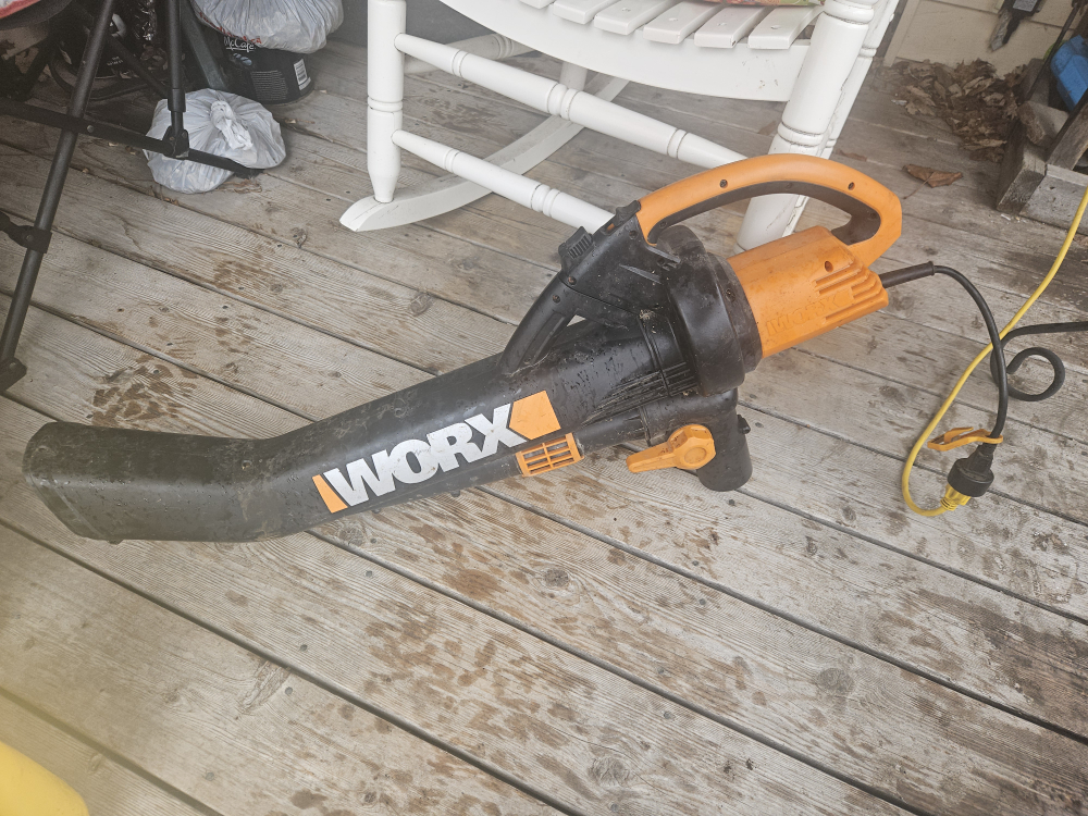 WORX Electric Leaf Blower