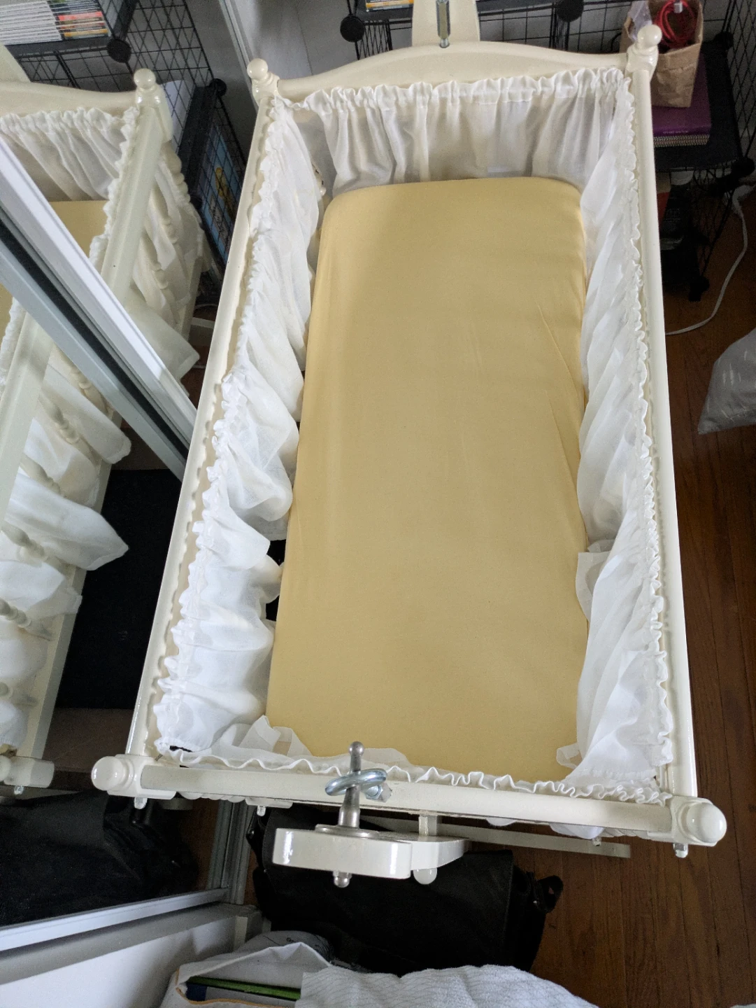Baby Cradle Bassinet with Mattress - photo 2
