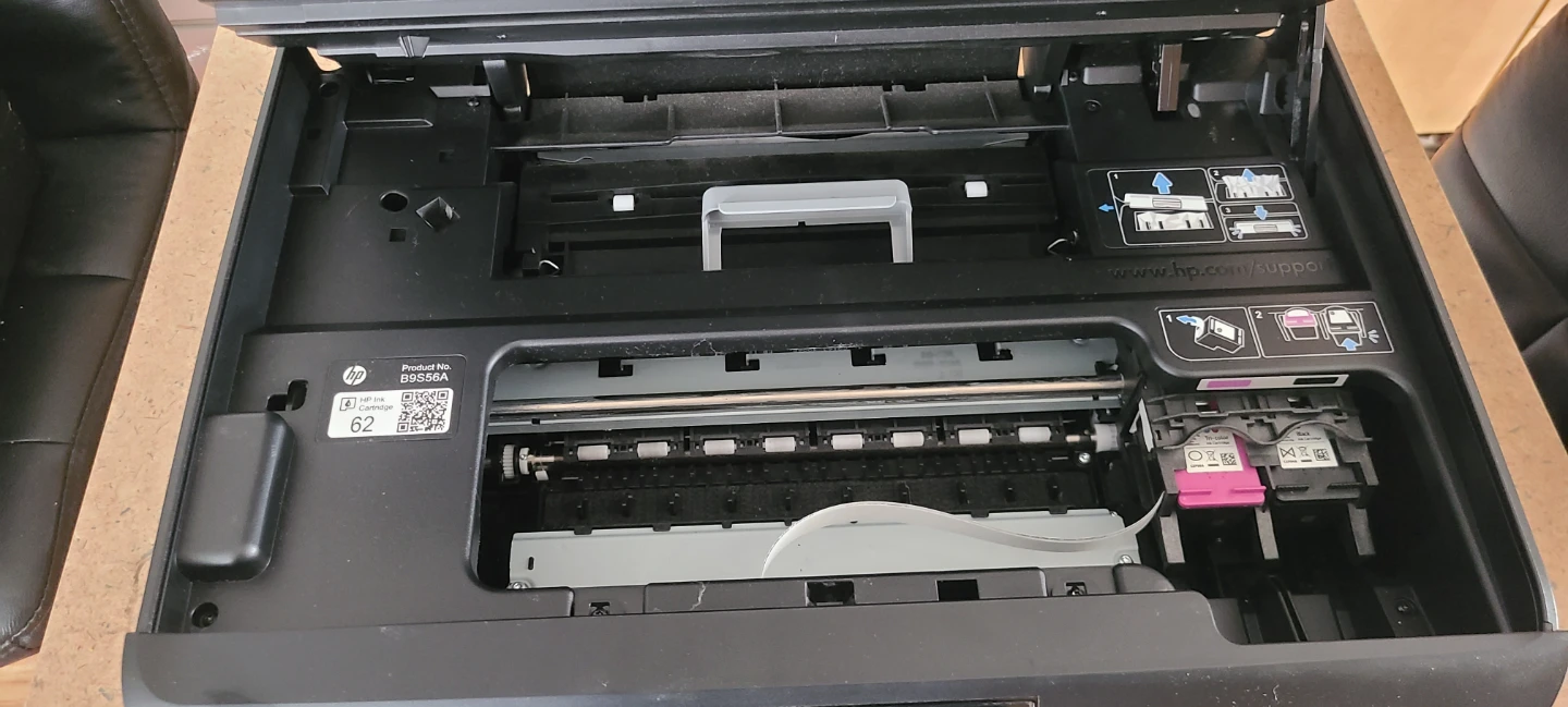 HP ENVY 5640 All-in-One Printer - photo 4