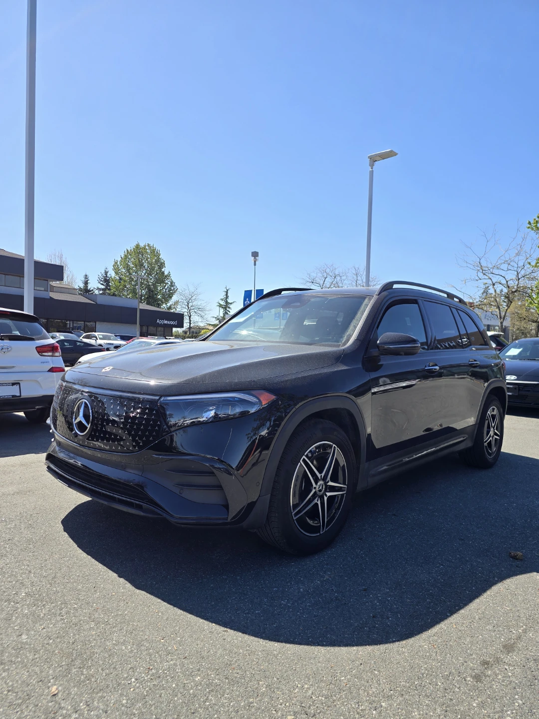 2023 Mercedes-Benz EQB 300 4MATIC