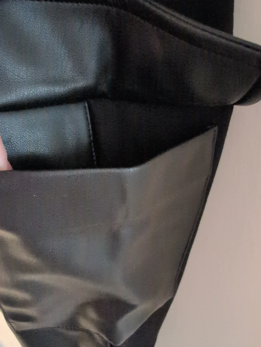 🌱 Calvin Klein Jeans Black fitted Cargo type Pants - photo 5