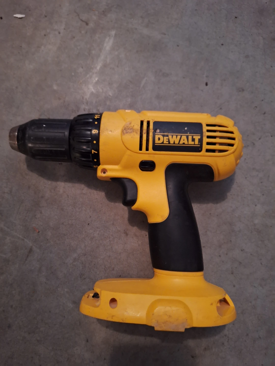 DeWalt DC759 Cordless Drill - photo 2