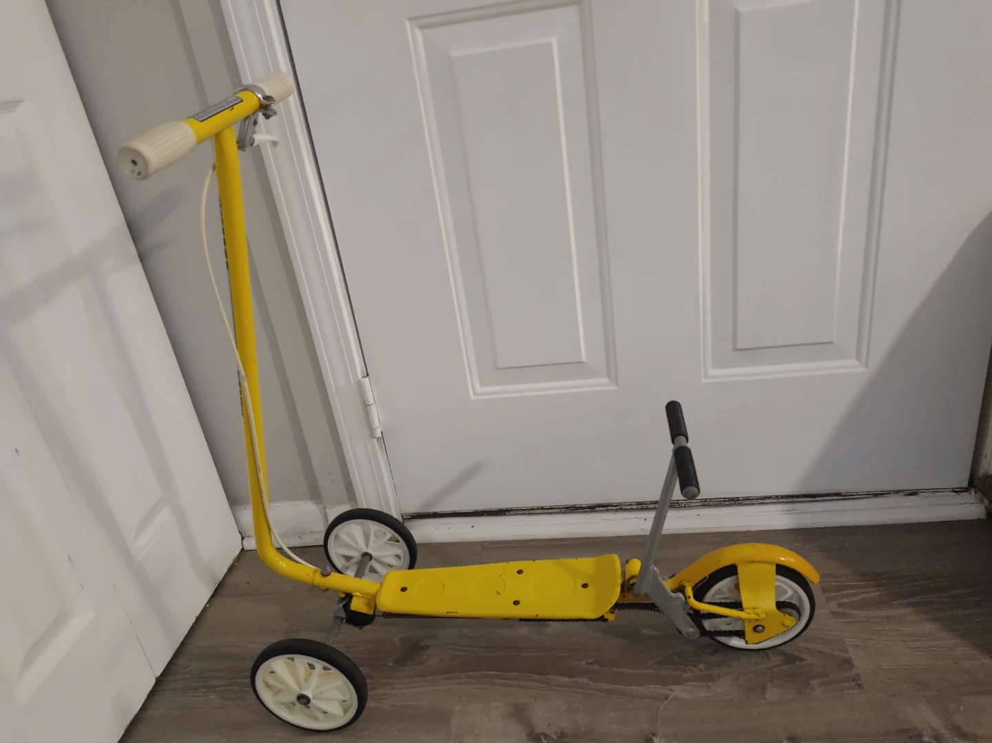 Vintage 1970’s HONDA Kick N Go Scooter 3 Wheel Original