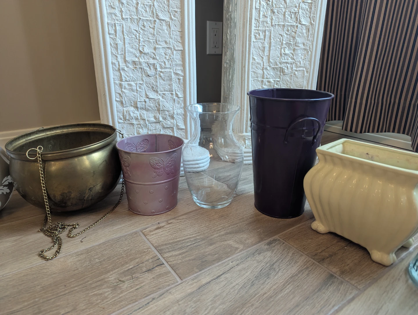 Assorted decorative vases and planters - photo 2