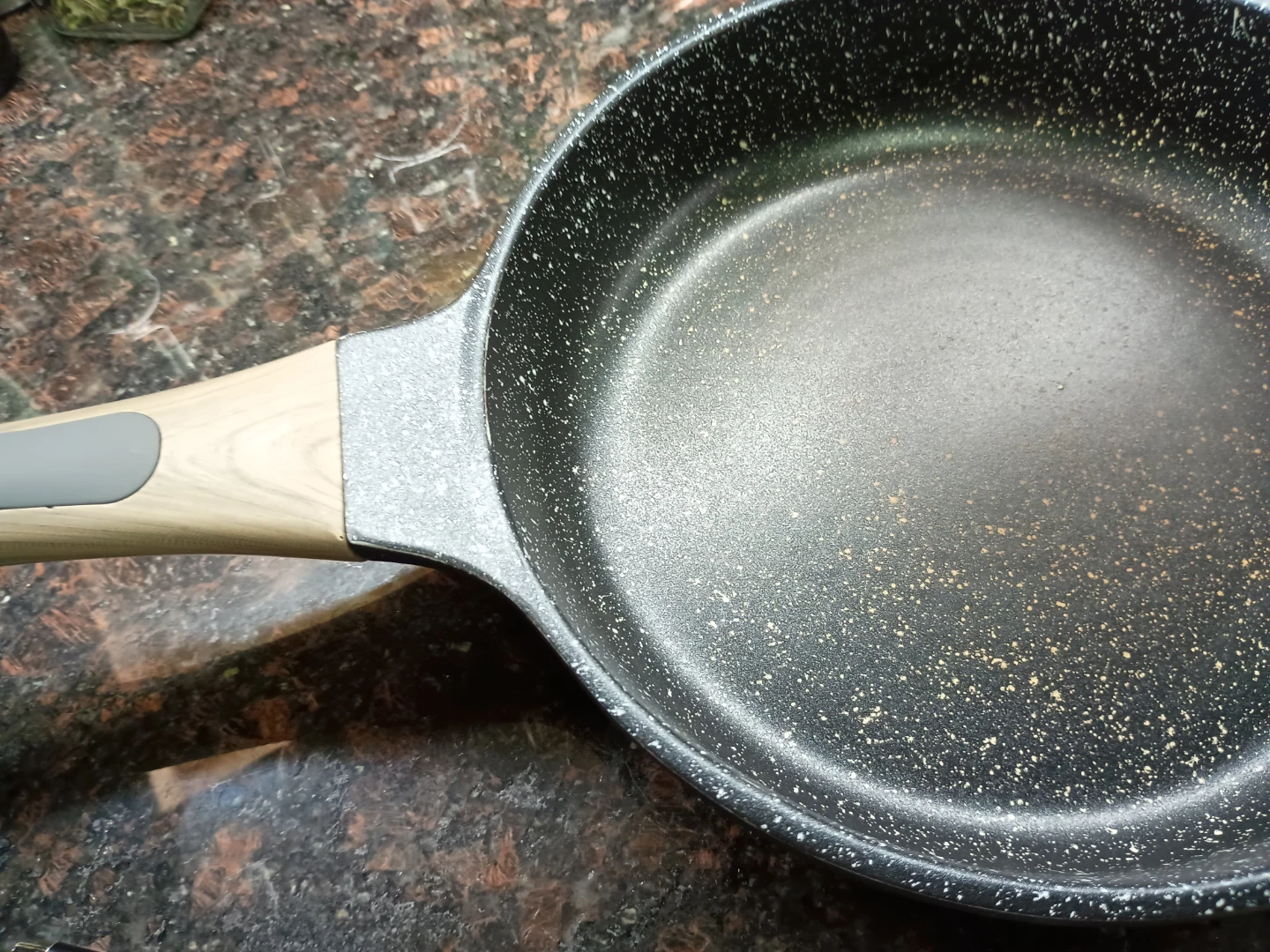 Deane and White Frying Pan