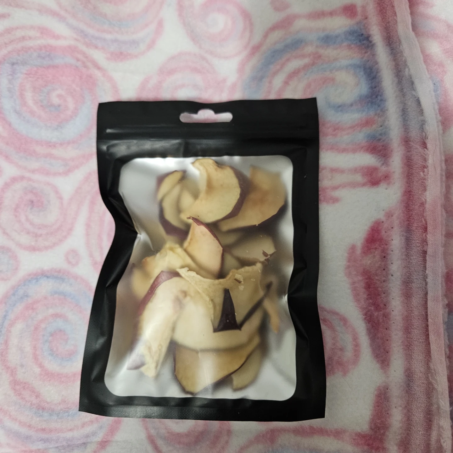 Dried Banana Chips and Apple Slices Snacks (2 Bags) - photo 3