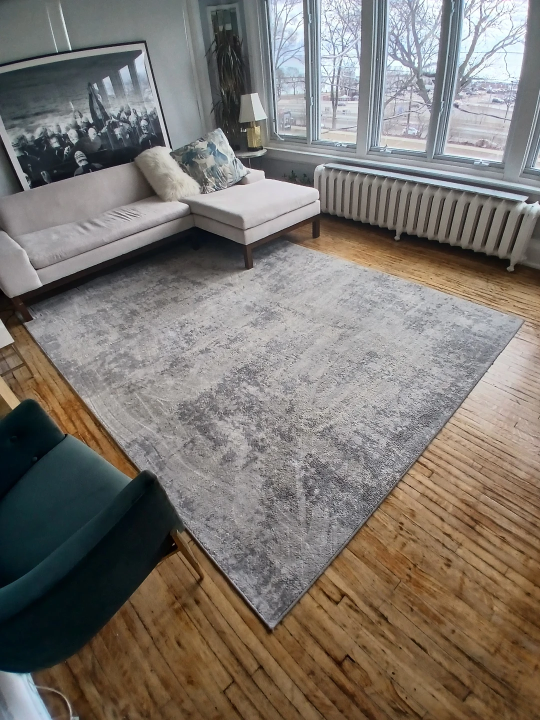Surya Monaco Collection Area Rug 7'10" x 10'3"