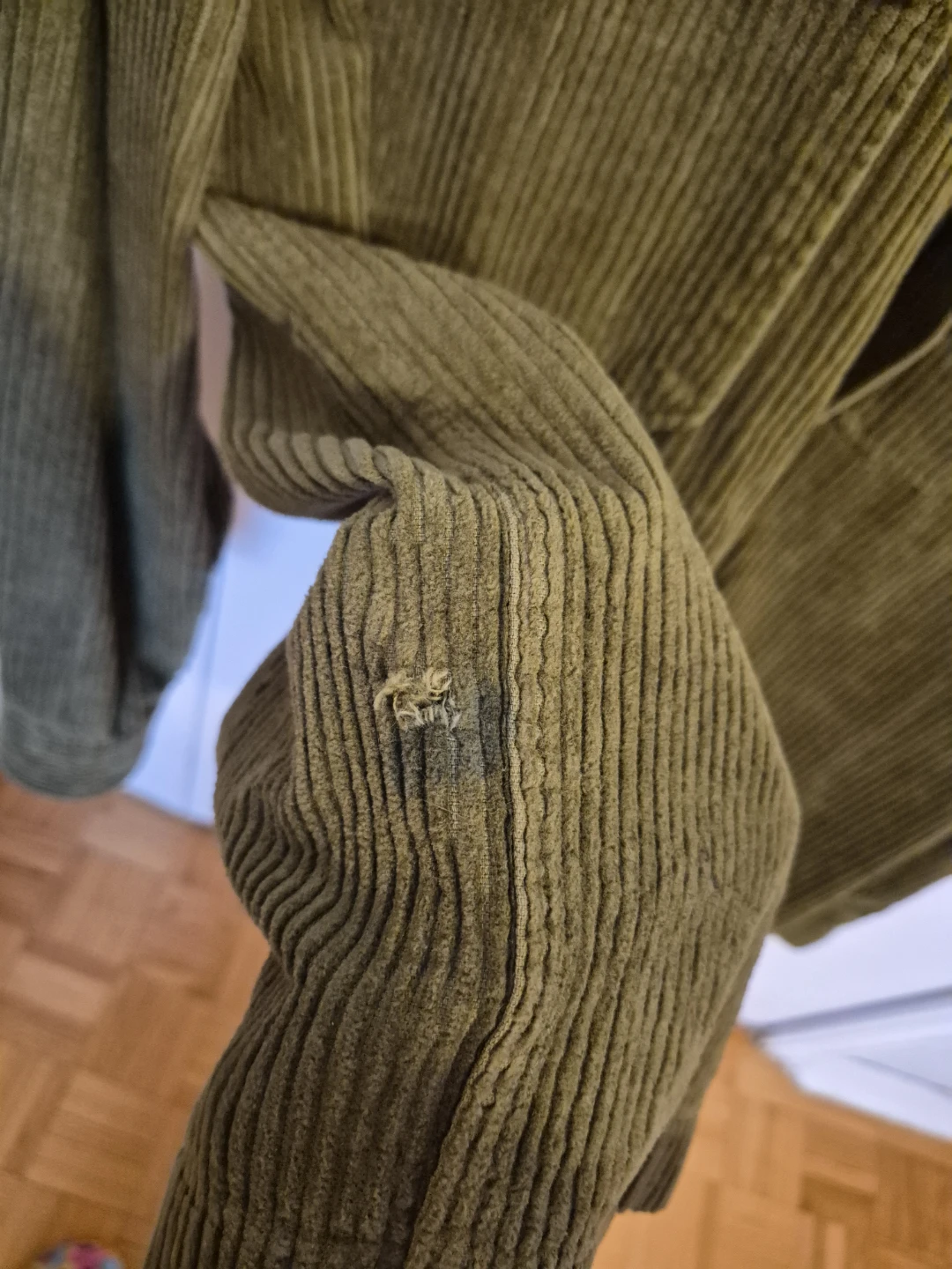 H&M Green Corduroy Shirt - Size Medium - photo 2